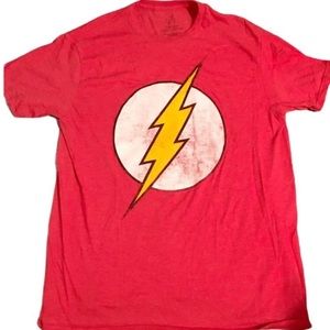 The Flash large tee shirt junior 🎈🎁 5 for $25